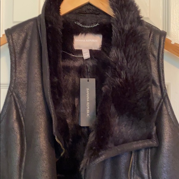 Faux leather vest - Picture 2 of 4